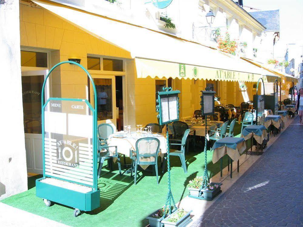 Logis Hôtel Restaurant La Boule d'Or Chinon Exterior foto